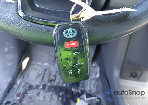 2021 Toyota Sienna Xle z USA, uszkodzony, nr VIN 5TDJRKEC9MS022638